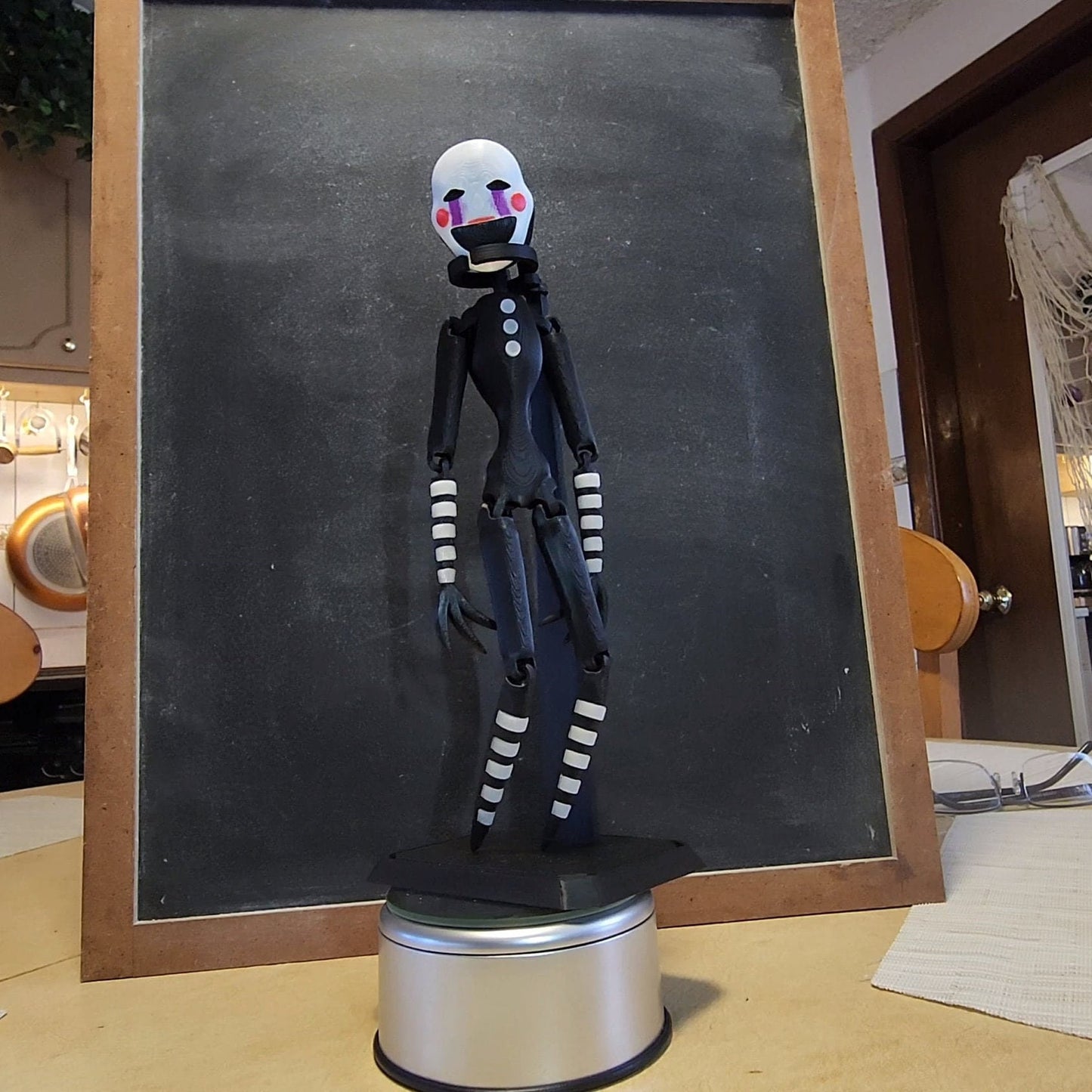 Glowing Marionette Puppet of FNAF (Five Nights at Freddy's) 24cm or 10in