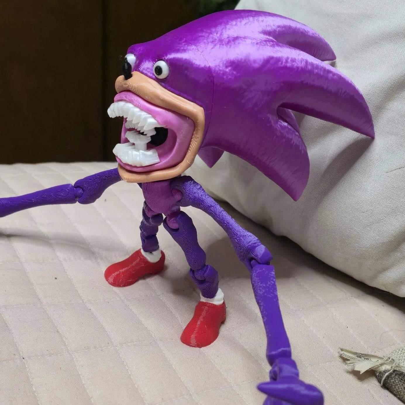 Large Shin Super Sonic, Now W/ Flashing lights!